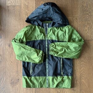 Kids Cat & Jack Green and Black Hooded rain Jacket with camo zipper